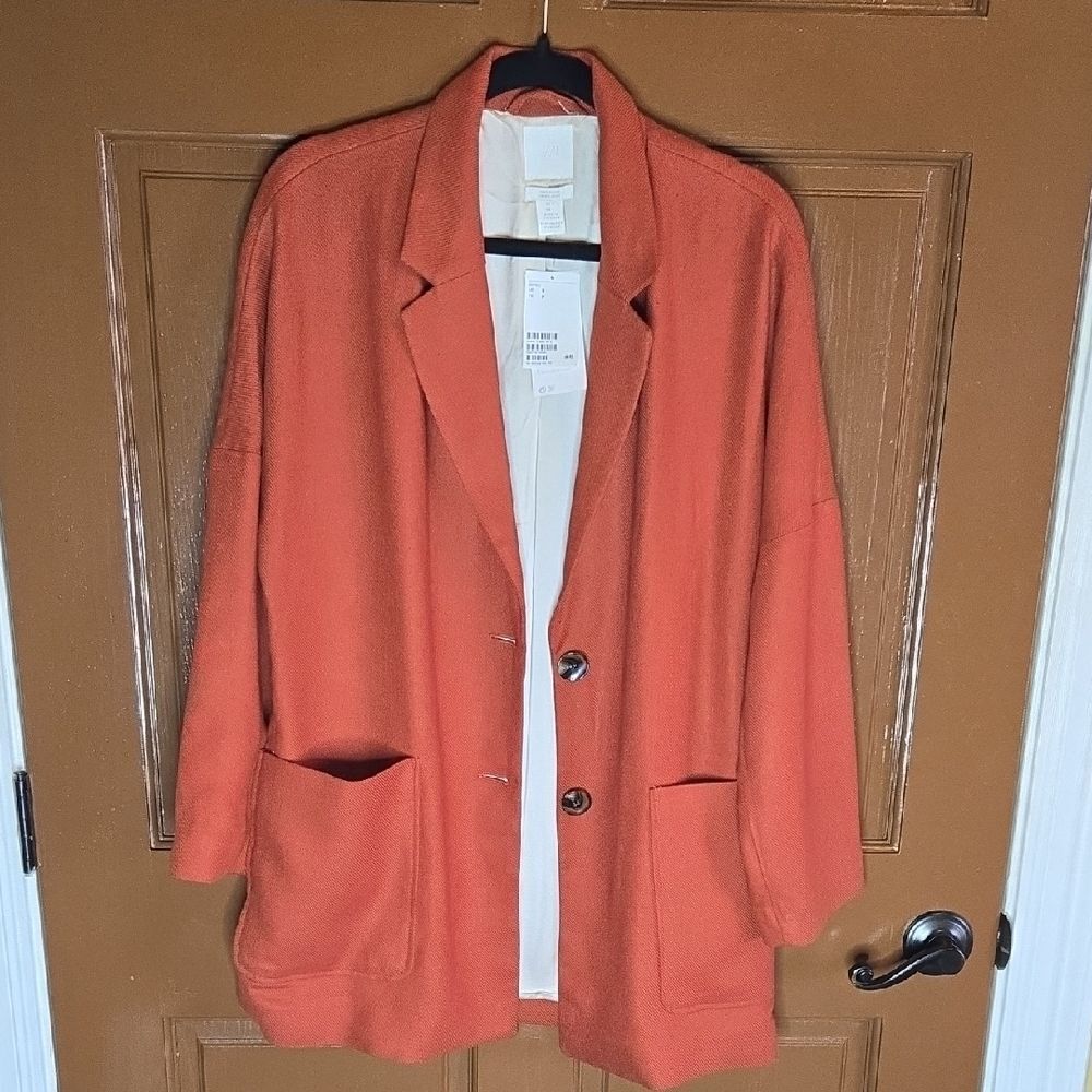 H&M-Linen blend cinnamon colored blazer with 2 button closure Sz S NWT.